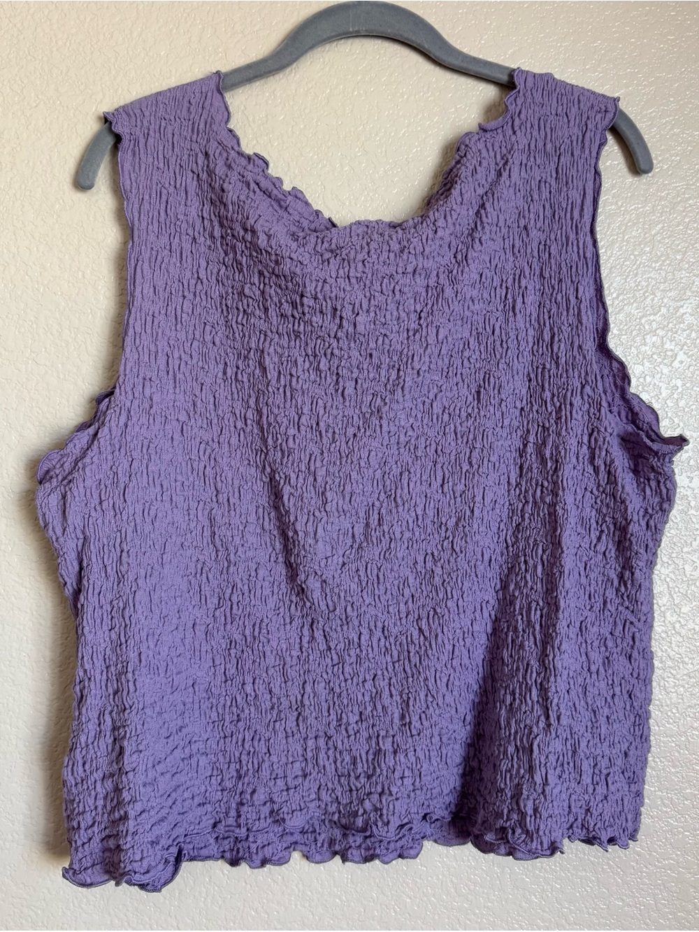 Tank top - Picture 3 of 3